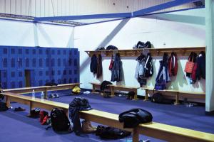 Tyler Stauffer photo: The previous changing room in the Rec Center is seen in this Jan. 2010 Merciad file photo.